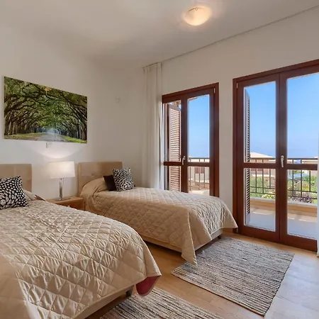 Aphrodite Hills Elite Elite Junior Aj07 Private Pool 2 Bedrooms
